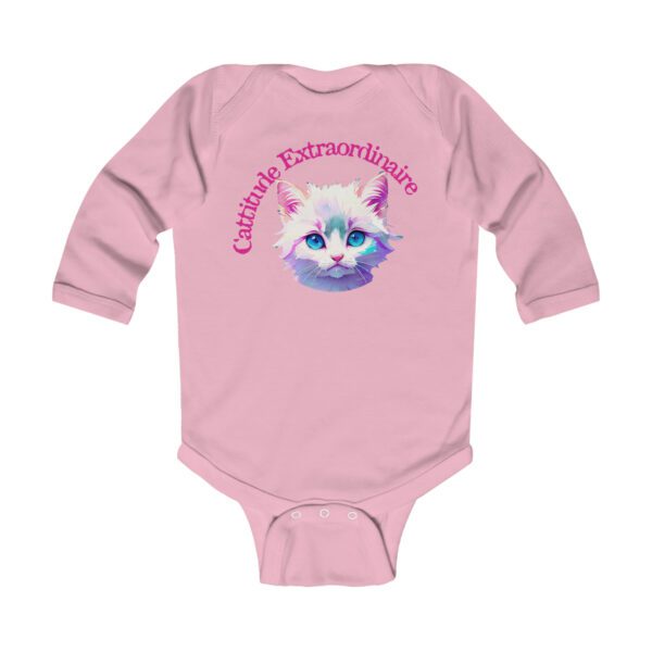 Elegant Ragdoll Serenity: "Cuteness Extraordinaire" Infant Long Sleeve Bodysuit