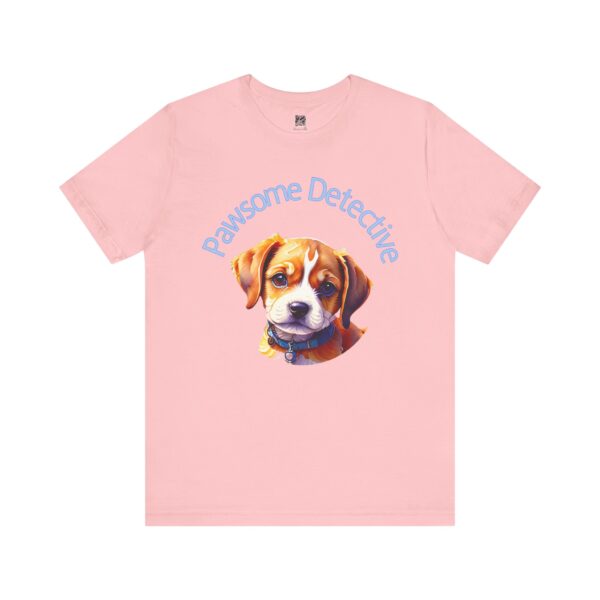 Beagle On The Case: "Pawsome Detective" Women's T-shirt